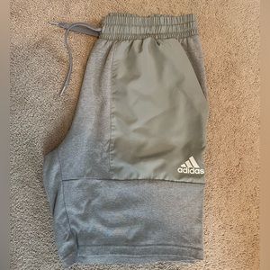 Men’s gray Adidas shorts. Size Large.
